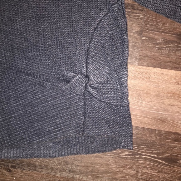 Navy blue pattern blouse - Picture 4 of 5